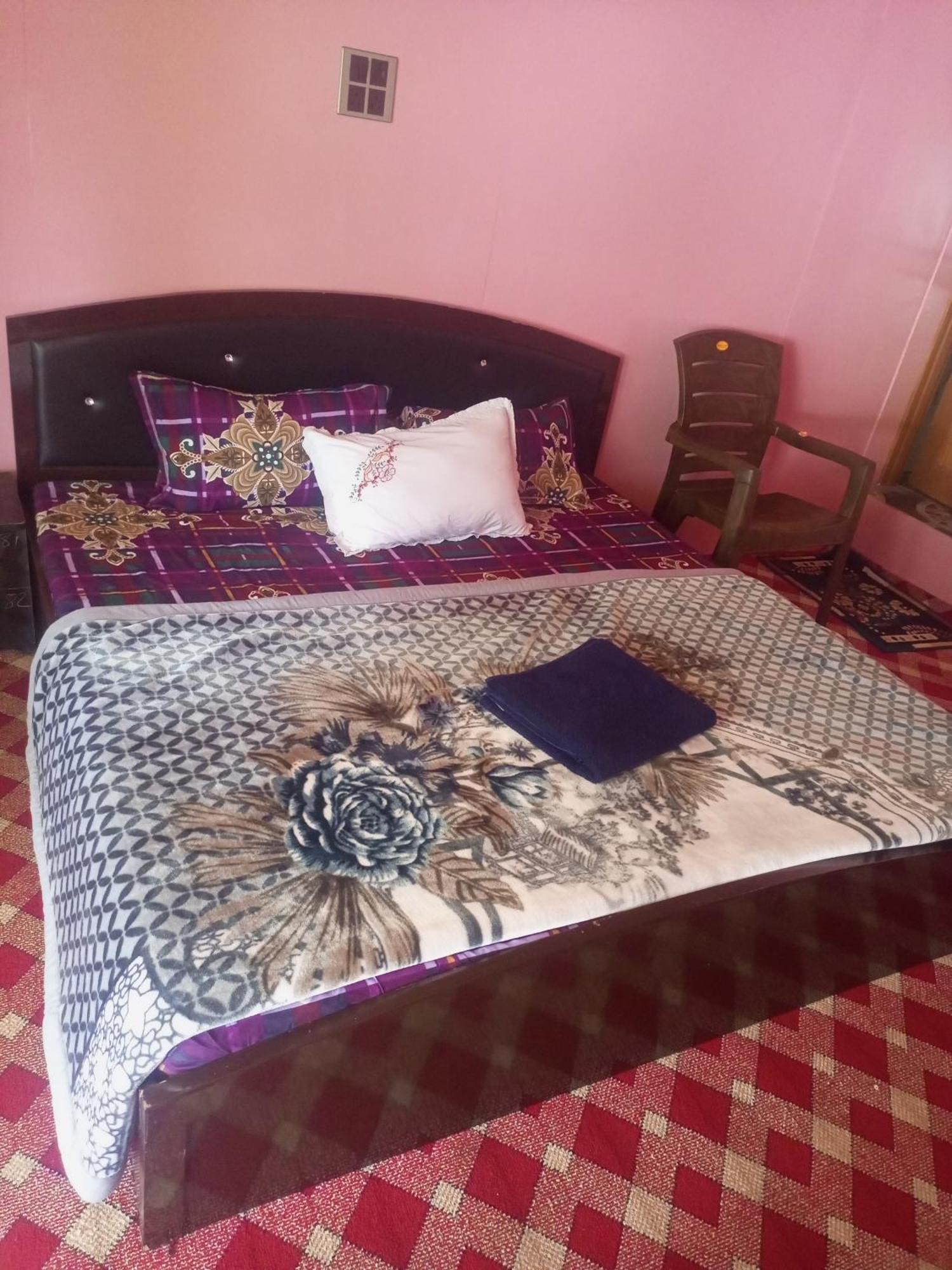Sunrise Hotel And Restaurant Mastan Gurez Kanzalwan エクステリア 写真